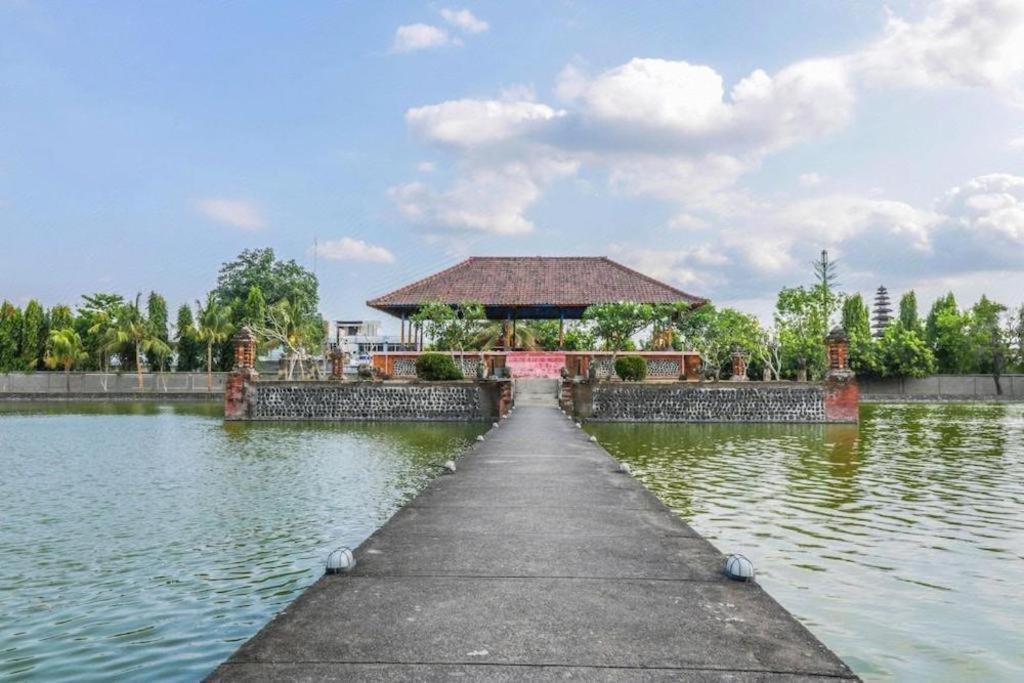 Spot On 1784 Tnc Residence Syariah Mataram Exteriör bild