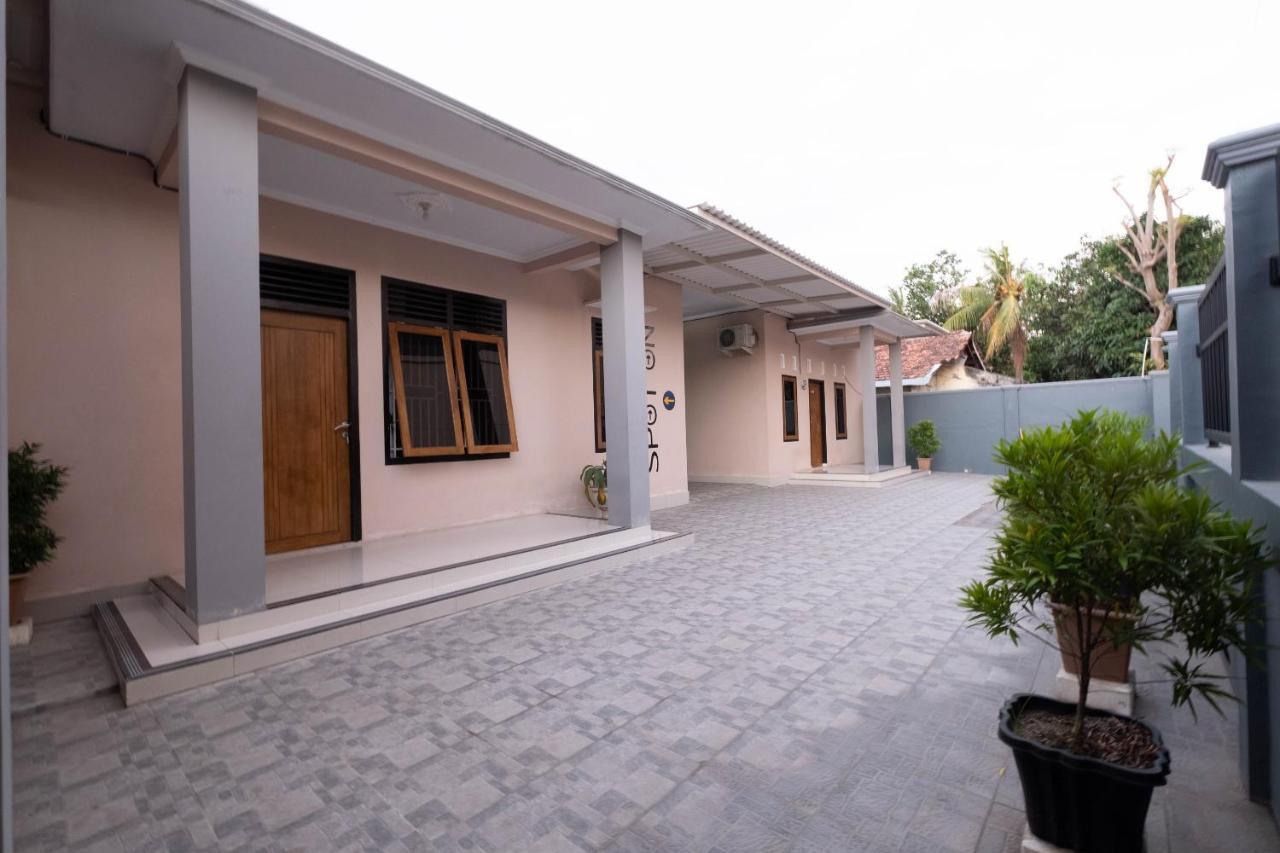 Spot On 1784 Tnc Residence Syariah Mataram Exteriör bild